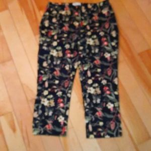 Floral capris